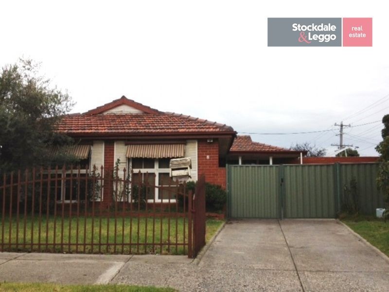 2 Oxford Street, Hadfield VIC 3046