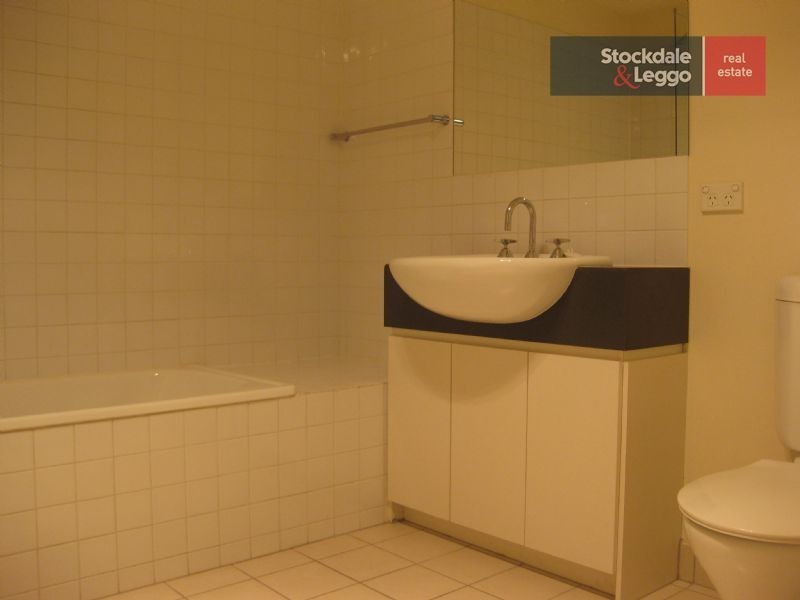 B501/70 Speakman Street, Kensington VIC 3031