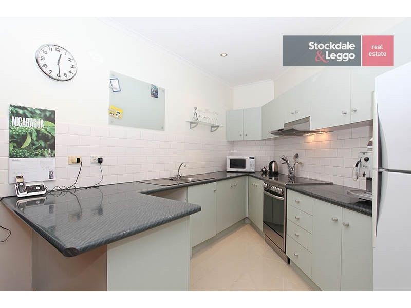 24/1-25 Barkly Street, Carlton VIC 3053