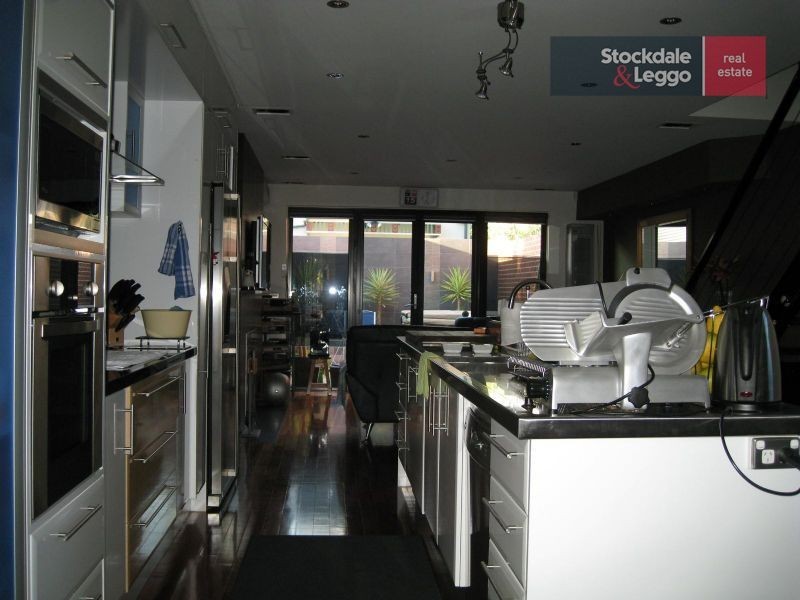 26 Railway Street, Fitzroy North VIC 3068