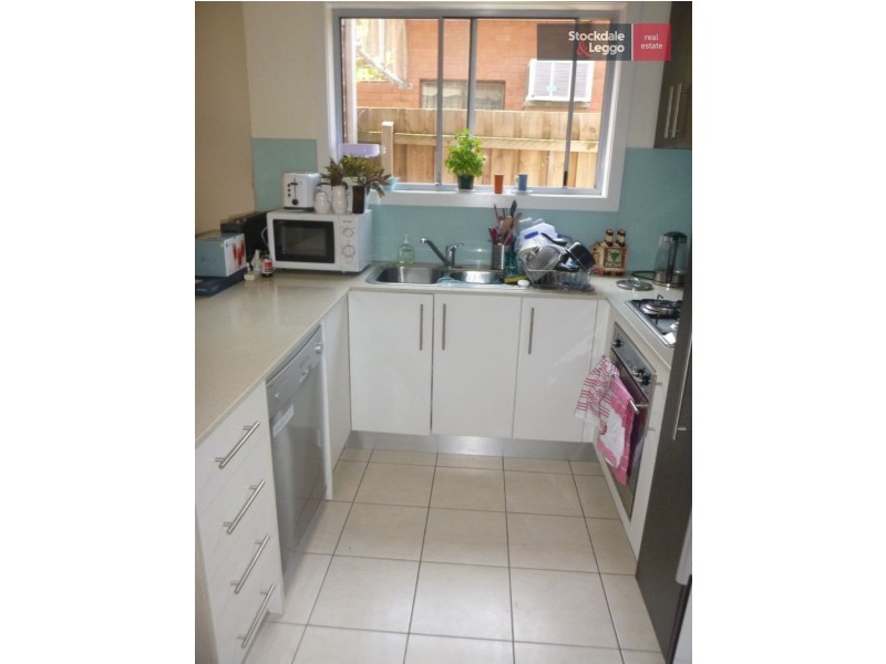 1/132 Emmaline Street, Northcote VIC 3070