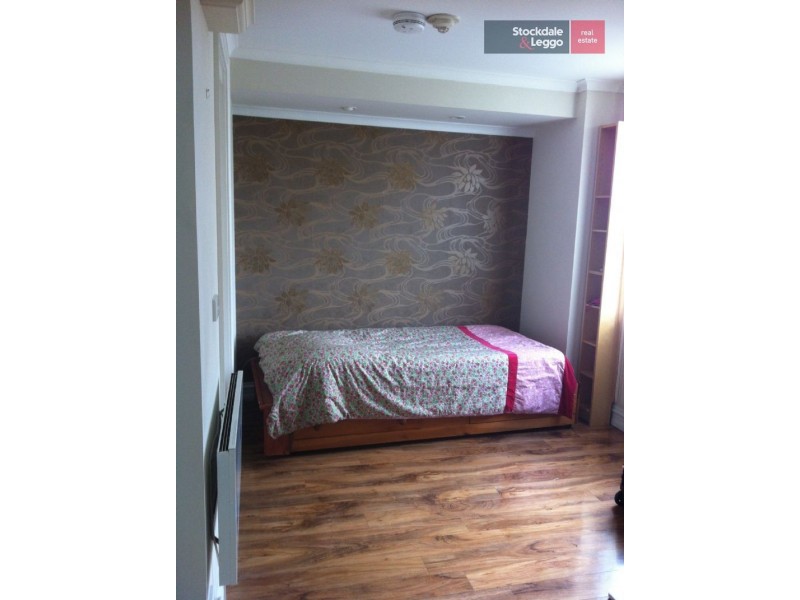 19/70 Queensberry Street, Carlton VIC 3053