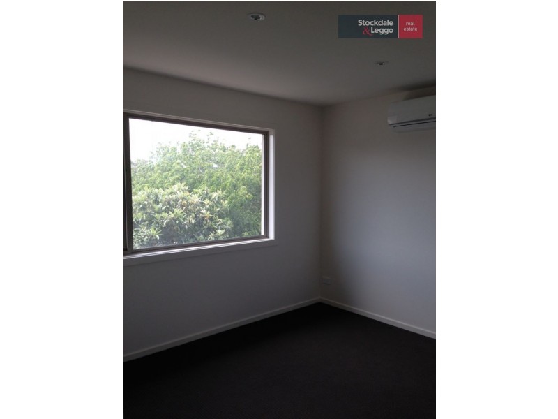 106 Winter Crescent, Reservoir VIC 3073