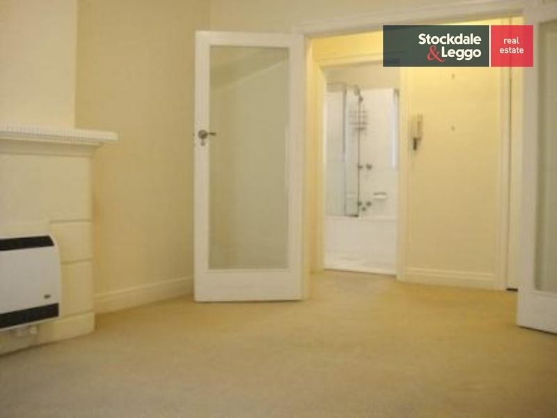 12/311 Royal Parade, Parkville VIC 3052