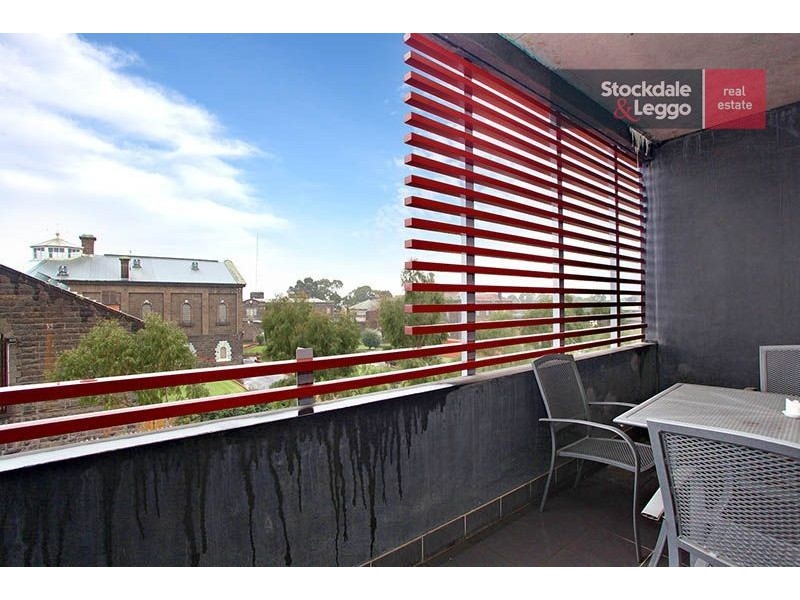 205/19 Pentridge Blvd, Coburg VIC 3058