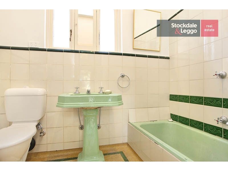 9/887 Drummond Street, Carlton North VIC 3054