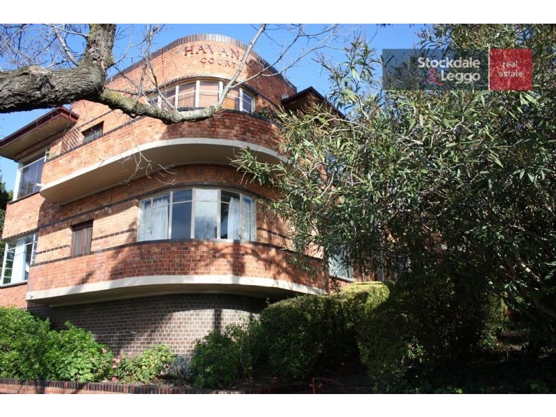 9/887 Drummond Street, Carlton North VIC 3054