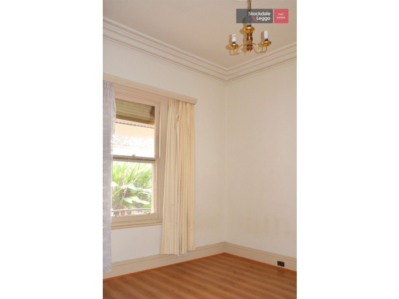 19 Lewis Street, Flemington VIC 3031