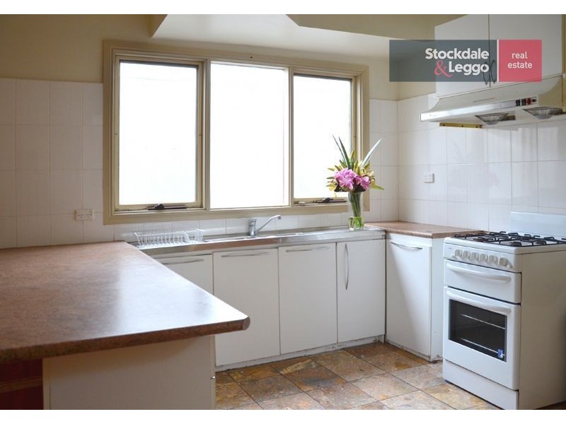 19 Lewis Street, Flemington VIC 3031