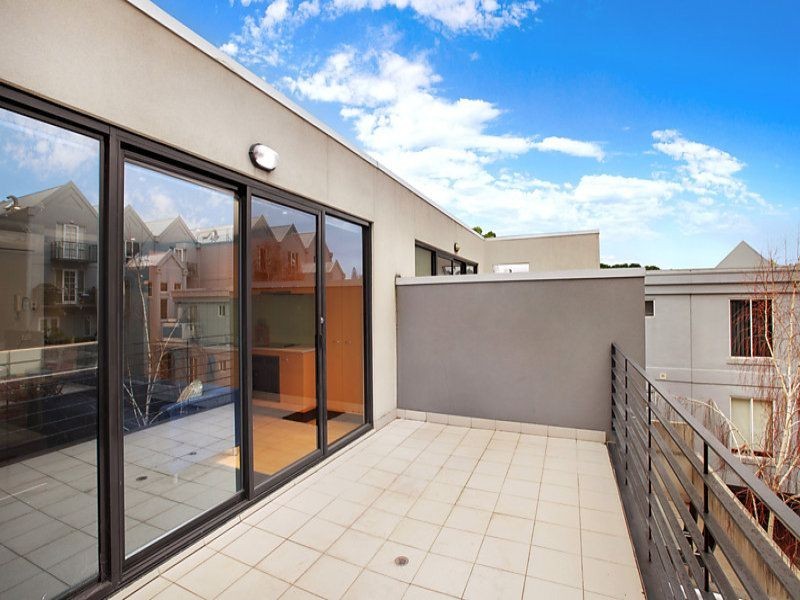 15/12 Howard Street, Richmond VIC 3121