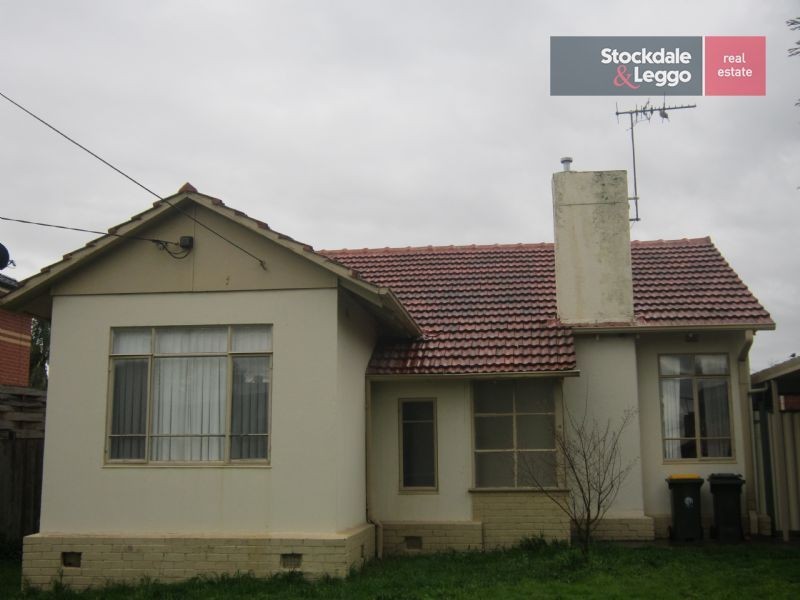 8 Queens Parade, Fawkner VIC 3060