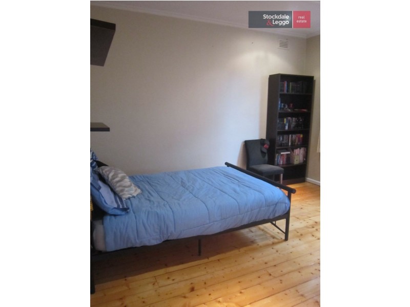 8 Queens Parade, Fawkner VIC 3060