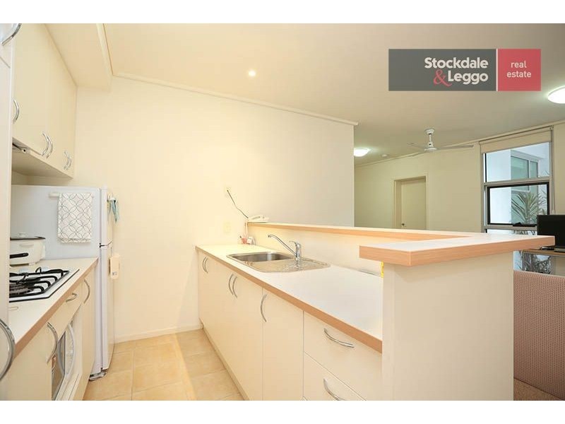 17/800 Swanston Street, Carlton VIC 3053