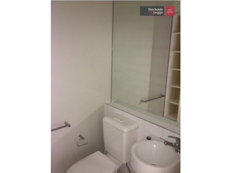 603/9 Earl Street, Carlton VIC 3053