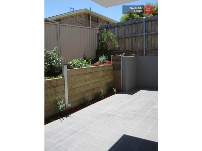 4/14A Bent Street, Brunswick West VIC 3055