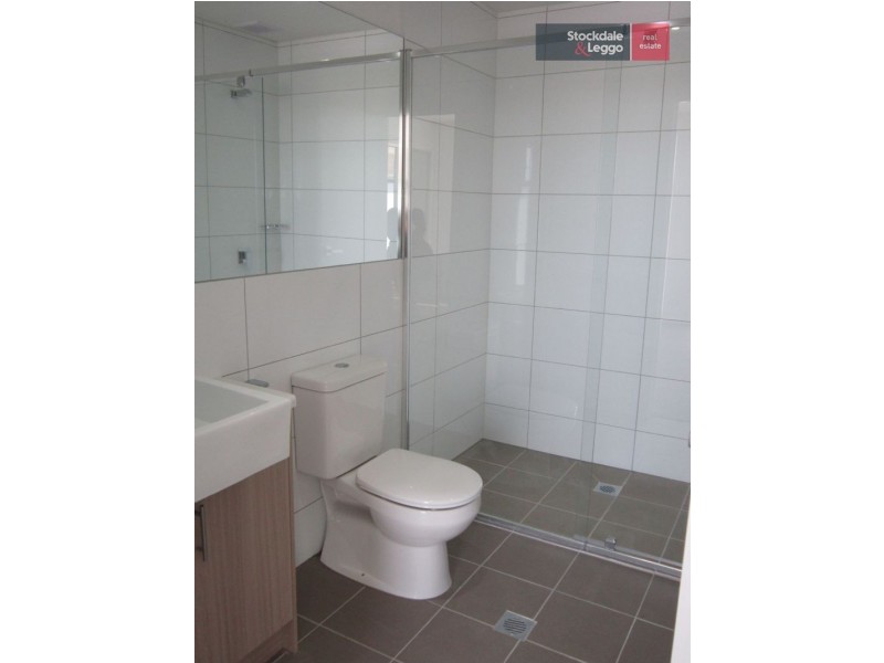 8/14A Bent Street, Brunswick West VIC 3055