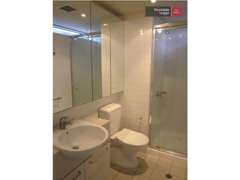 711/1 Bouverie Street, Carlton VIC 3053