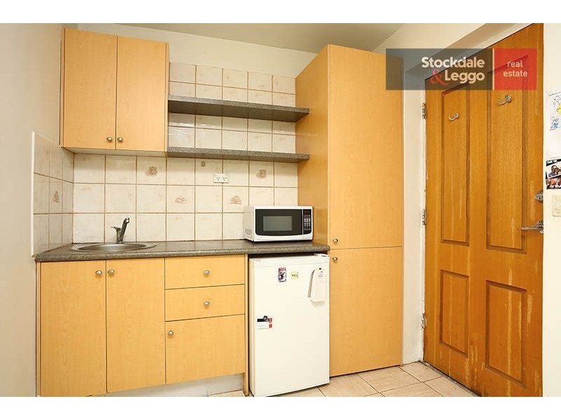 16/22-28 Canterbury Street, Flemington VIC 3031