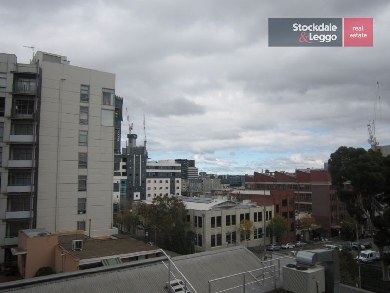 413/131 Pelham Street, Carlton VIC 3053