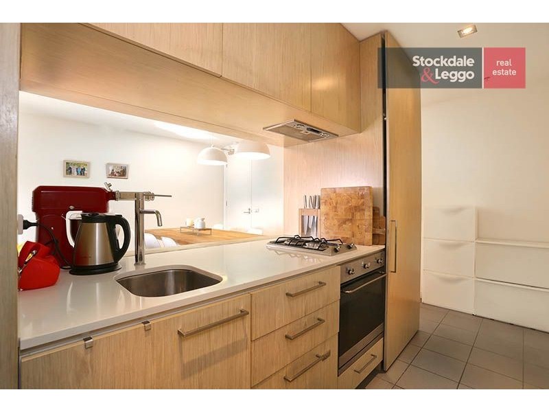 207/264 Drummond Street, Carlton VIC 3053