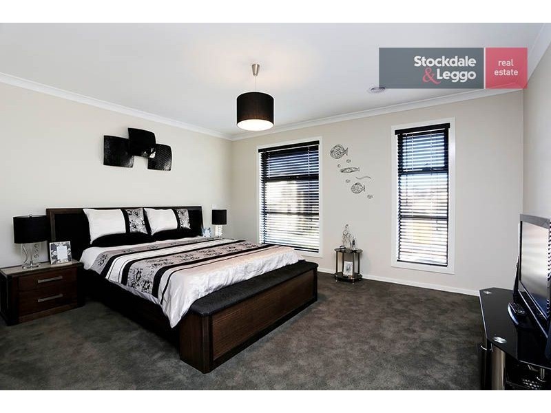 24 Red Box Street, Coburg North VIC 3058