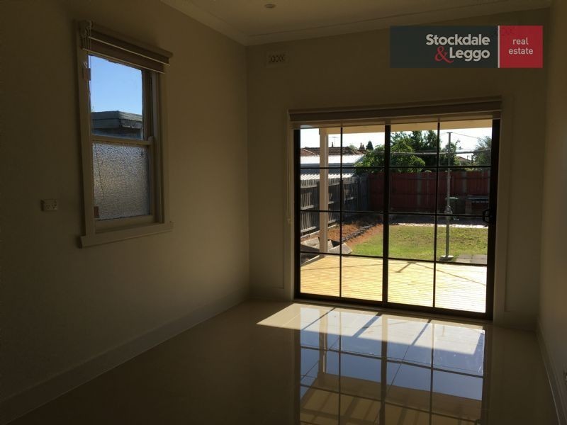 63 Reynolds Parade, Pascoe Vale South VIC 3044