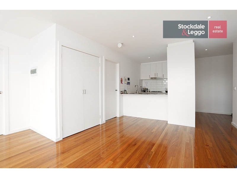 8/14A Bent Street, Brunswick West VIC 3055