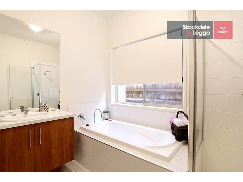 19 Spectrum Way, Coburg North VIC 3058