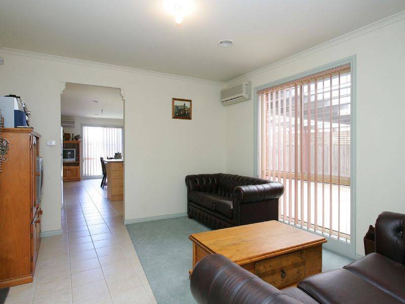 30 Serpens Court , Roxburgh Park VIC 3064