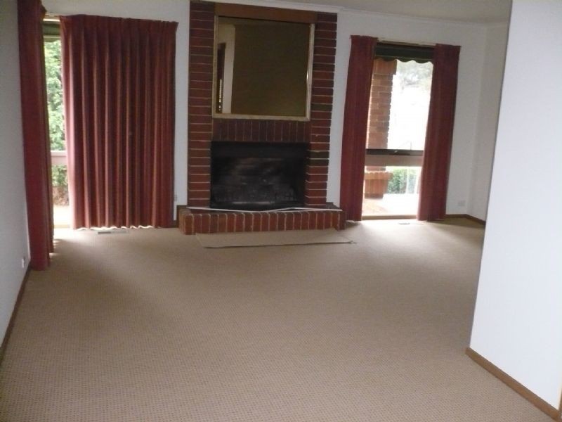 4 Crockett Avenue, Craigieburn VIC 3064