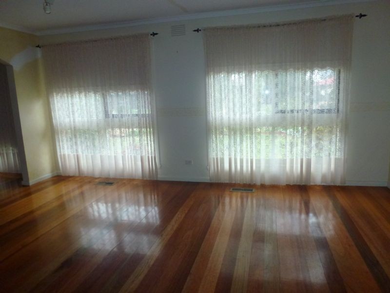 7 Bank Street, Craigieburn VIC 3064