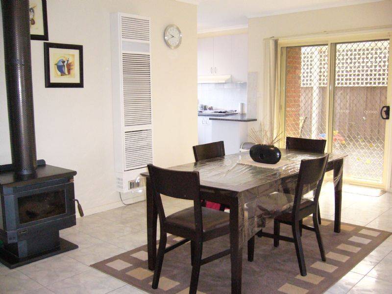 9 Armstrong Court, Roxburgh Park VIC 3064