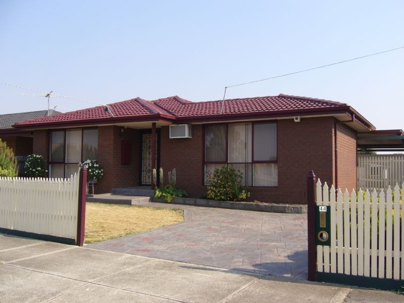 44 Wattle Glen Street, Craigieburn VIC 3064