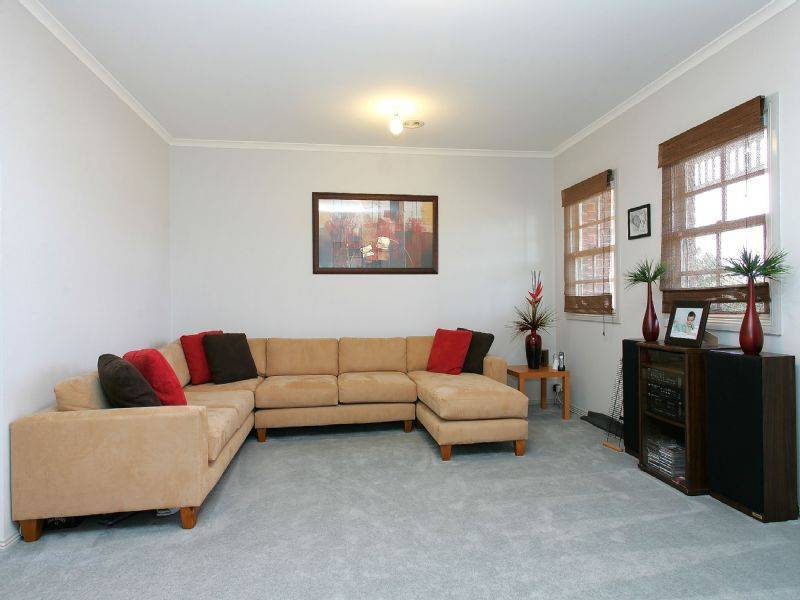 3 Meadowbank Lane, Craigieburn VIC 3064