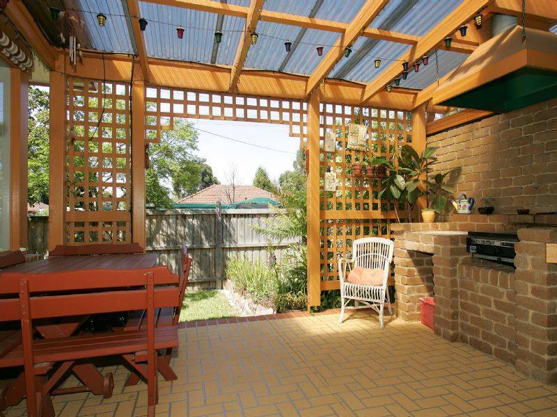 6 Keysborough Street, Craigieburn VIC 3064