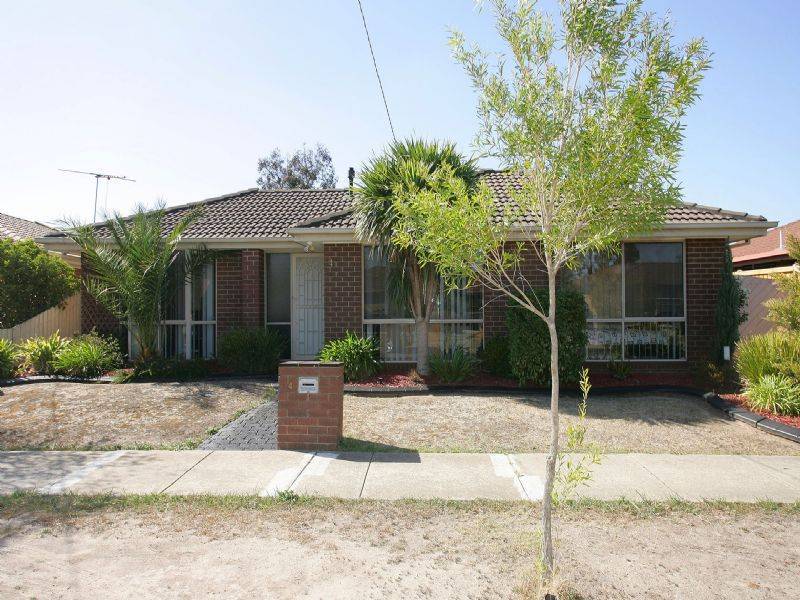 4 Plymouth Court, Craigieburn VIC 3064