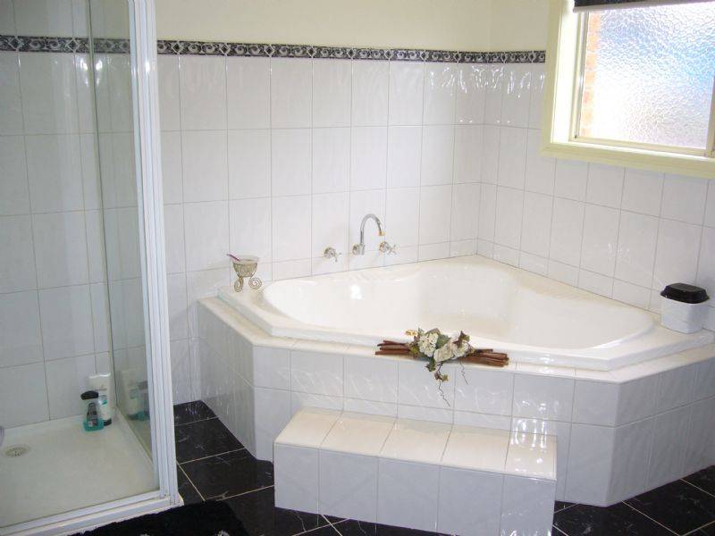 5  Dartford Court , Craigieburn VIC 3064