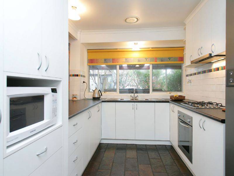 6 Second Avenue, Craigieburn VIC 3064