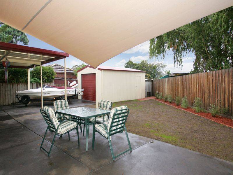 6 Second Avenue, Craigieburn VIC 3064