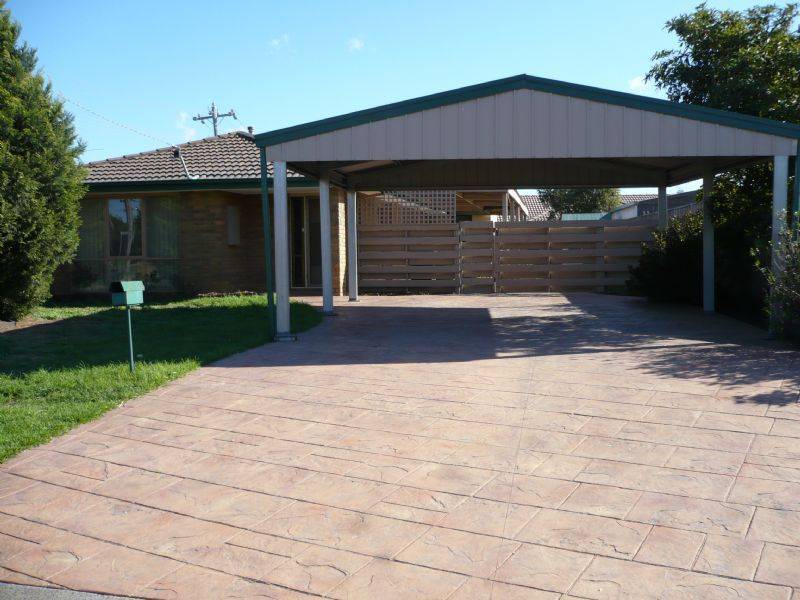 1 Watchet Court, Craigieburn VIC 3064