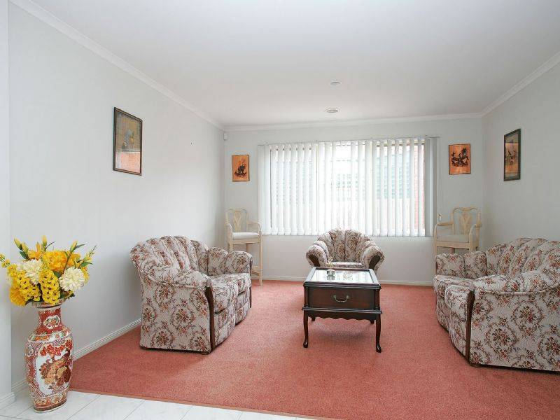 4 Boyden Square, Roxburgh Park VIC 3064