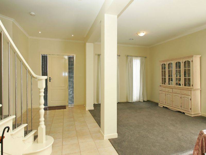 12 Explorers Place , Craigieburn VIC 3064