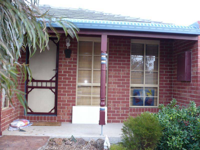 43 Woodlea Crescent, Craigieburn VIC 3064