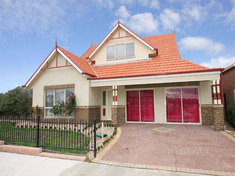 2 Dampier Close, Craigieburn VIC 3064