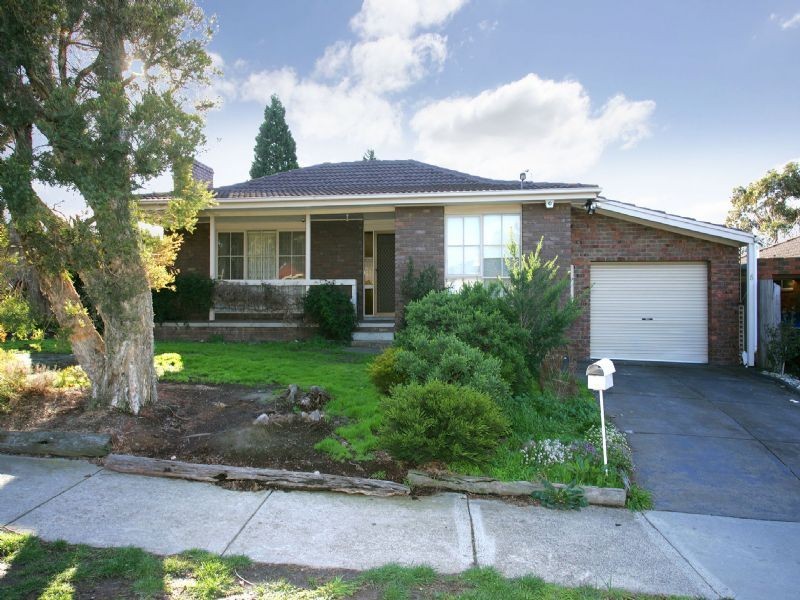 5 Whitley Crescent, Craigieburn VIC 3064