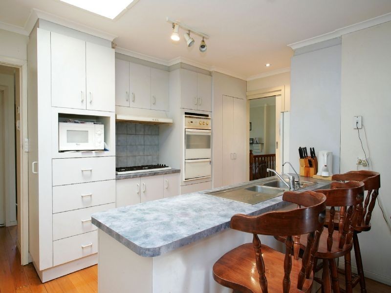 5 Whitley Crescent, Craigieburn VIC 3064