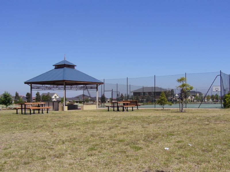 4 Tournament Rise , Craigieburn VIC 3064