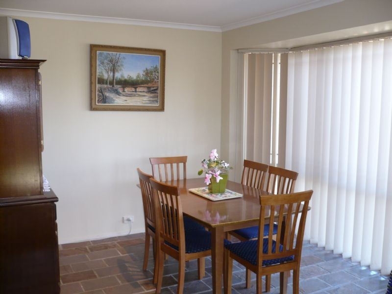 8  Hursley Court, Craigieburn VIC 3064