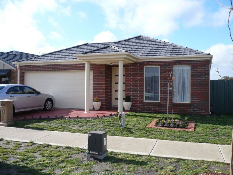 12 Hurlingham Way, Craigieburn VIC 3064