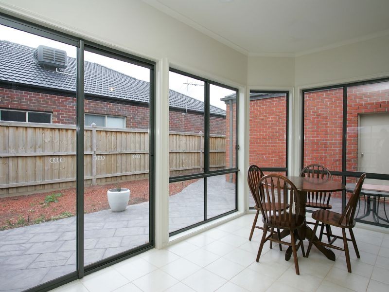 120 Royal Terrace , Craigieburn VIC 3064